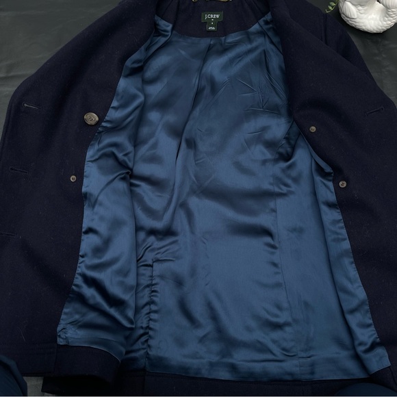 J. Crew Classic Navy Pea Coat with Gold Buttons size 2 woman’s - Picture 6 of 7